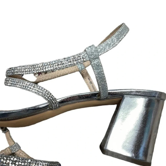Silver L Miller Heels Size‎ 9 - Picture 9 of 9